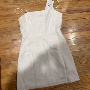 Elegant Strapless White Dress